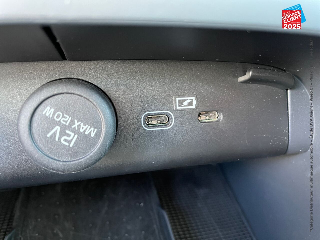 Véhicule d'occasion VOLVO XC40 RECHARGE 231CH START EDT chez Volvo Metz
