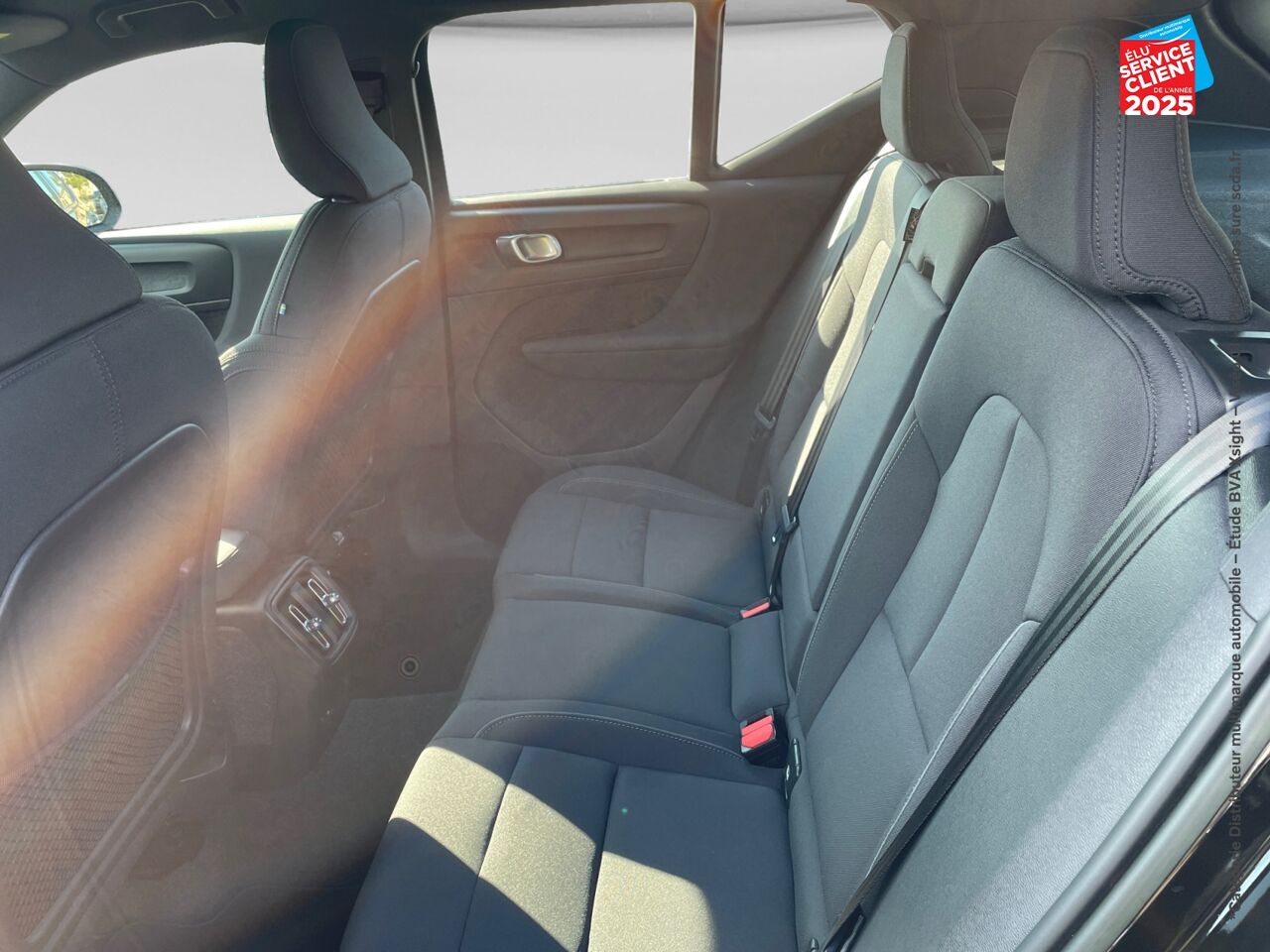 Véhicule d'occasion VOLVO XC40 RECHARGE 231CH START EDT chez Volvo Metz