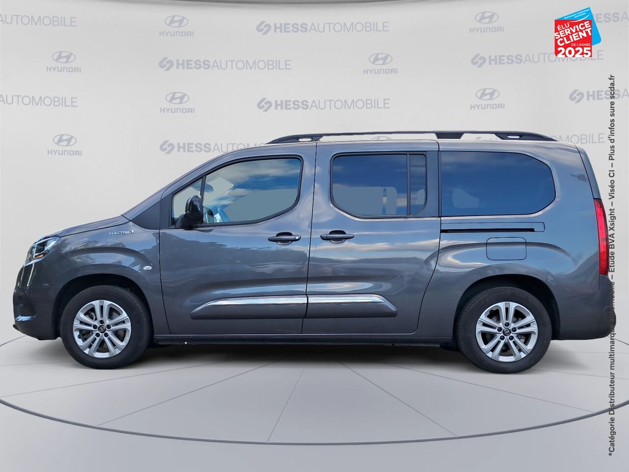 Véhicule d'occasion TOYOTA PROACE CITY VERSO PROACE VERSO LONG ELECTRIC 50 KWH EXECUTIVE CAMERA CARPLAY chez Toyota Thionville