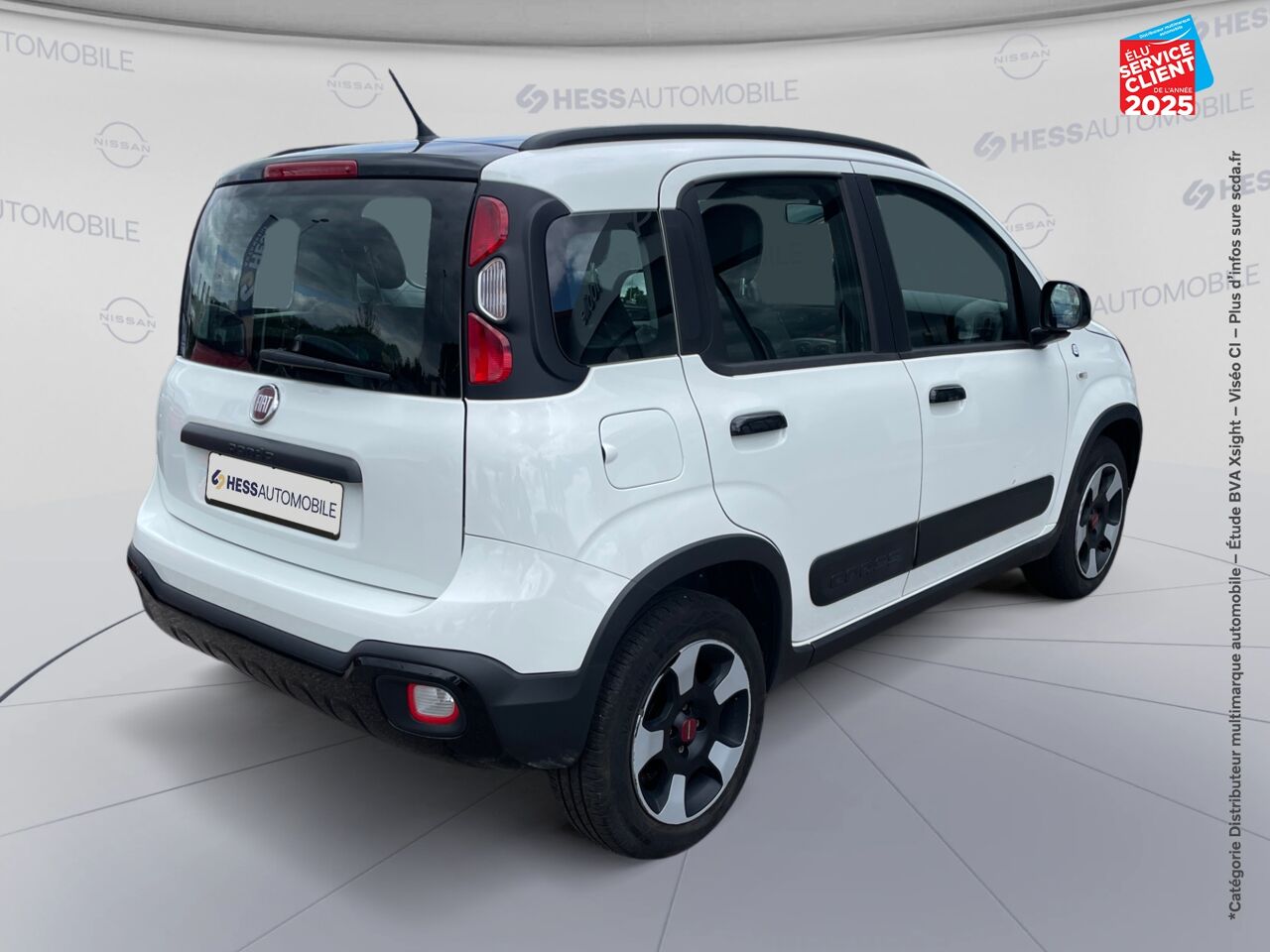 Véhicule d'occasion FIAT PANDA 1.2 8V 69CH SS CITY CROSS WAZE 2019 EURO6D chez Renault Saint-Louis