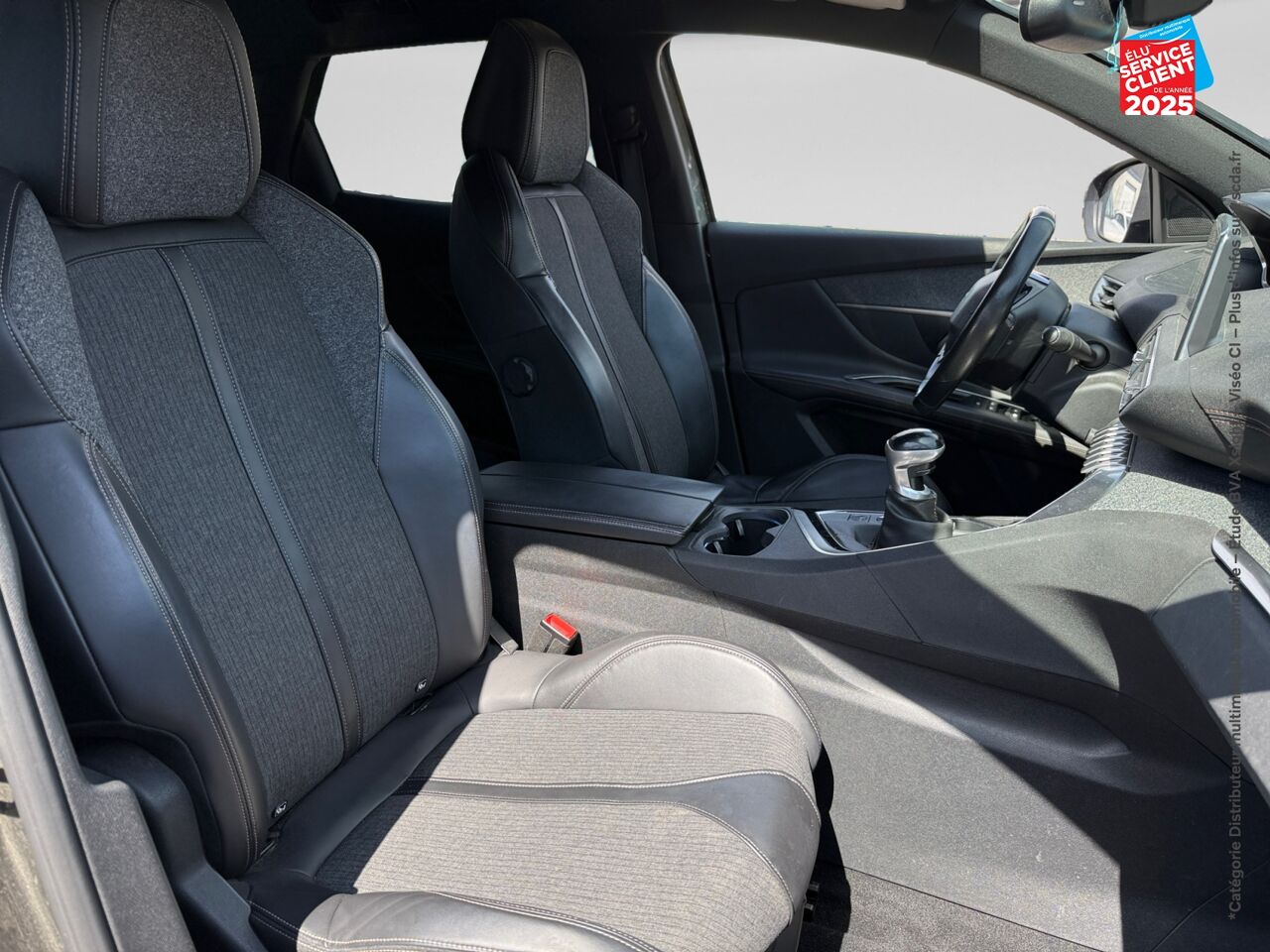 Véhicule d'occasion PEUGEOT 3008 1.2 PURETECH 130CH GT LINE S/S CAMERA GPS chez Renault Saint-Louis