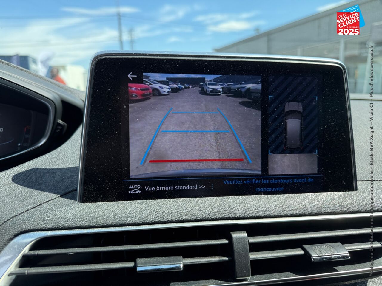 Véhicule d'occasion PEUGEOT 3008 1.2 PURETECH 130CH GT LINE S/S CAMERA GPS chez Renault Saint-Louis