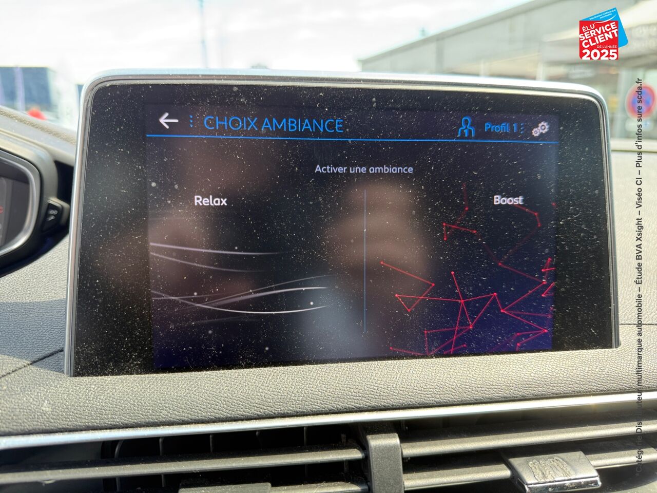 Véhicule d'occasion PEUGEOT 3008 1.2 PURETECH 130CH GT LINE S/S CAMERA GPS chez Renault Saint-Louis
