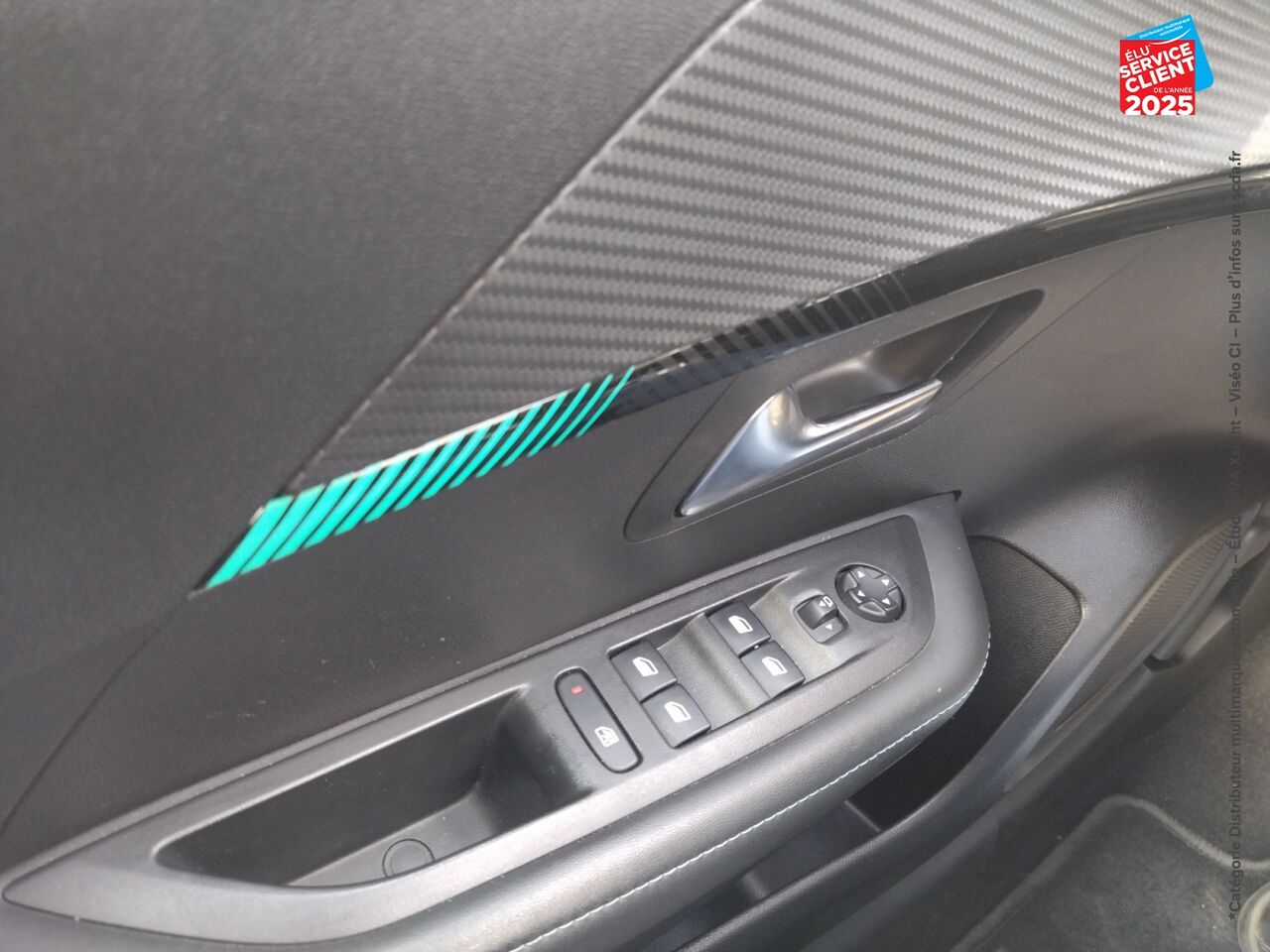 Véhicule d'occasion PEUGEOT 208 1.2 PURETECH 100CH S/S ALLURE BUSINESS EAT8 CAMERA chez Renault Colmar