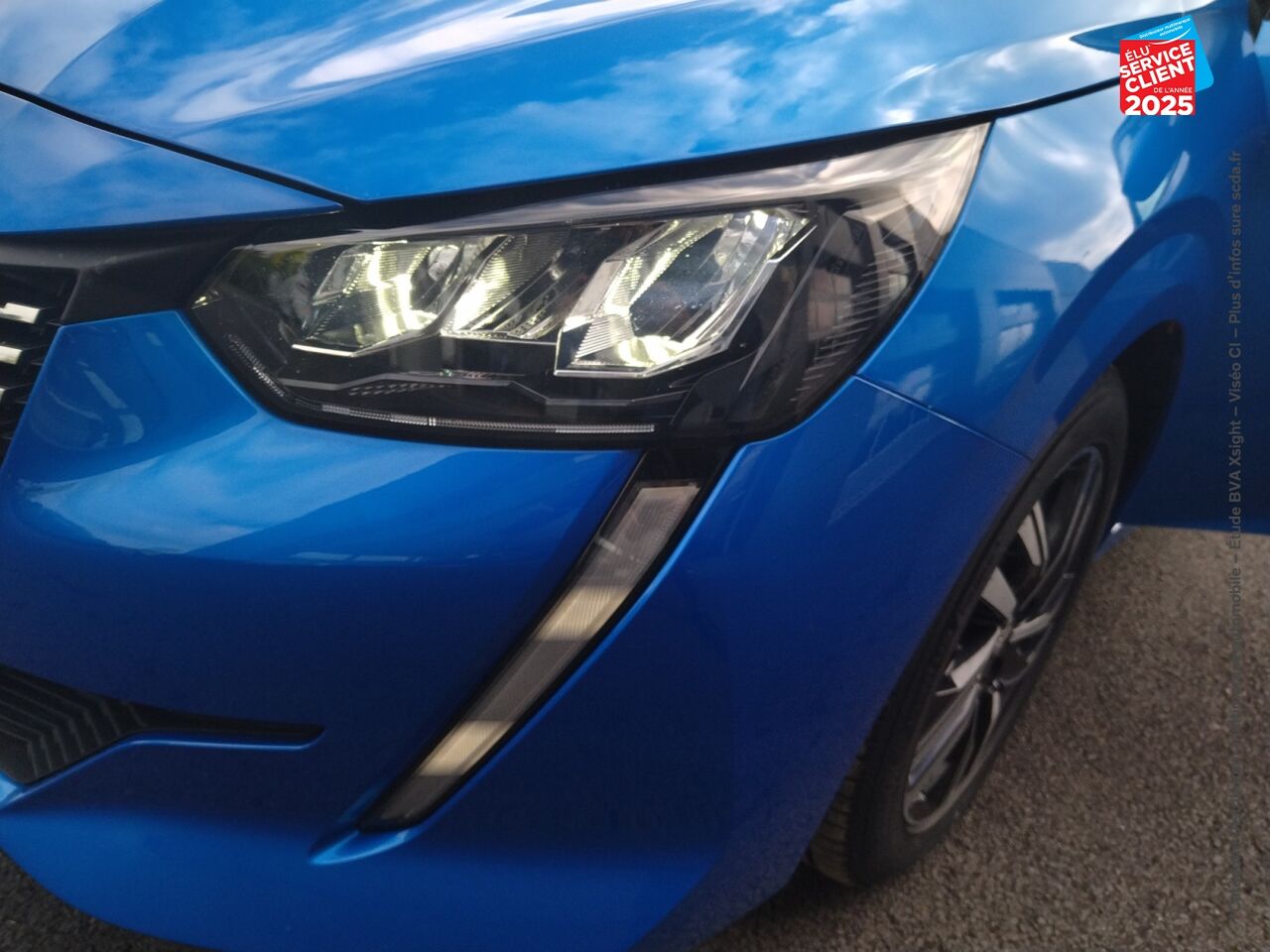 Véhicule d'occasion PEUGEOT 208 1.2 PURETECH 100CH S/S ALLURE BUSINESS EAT8 CAMERA chez Renault Colmar