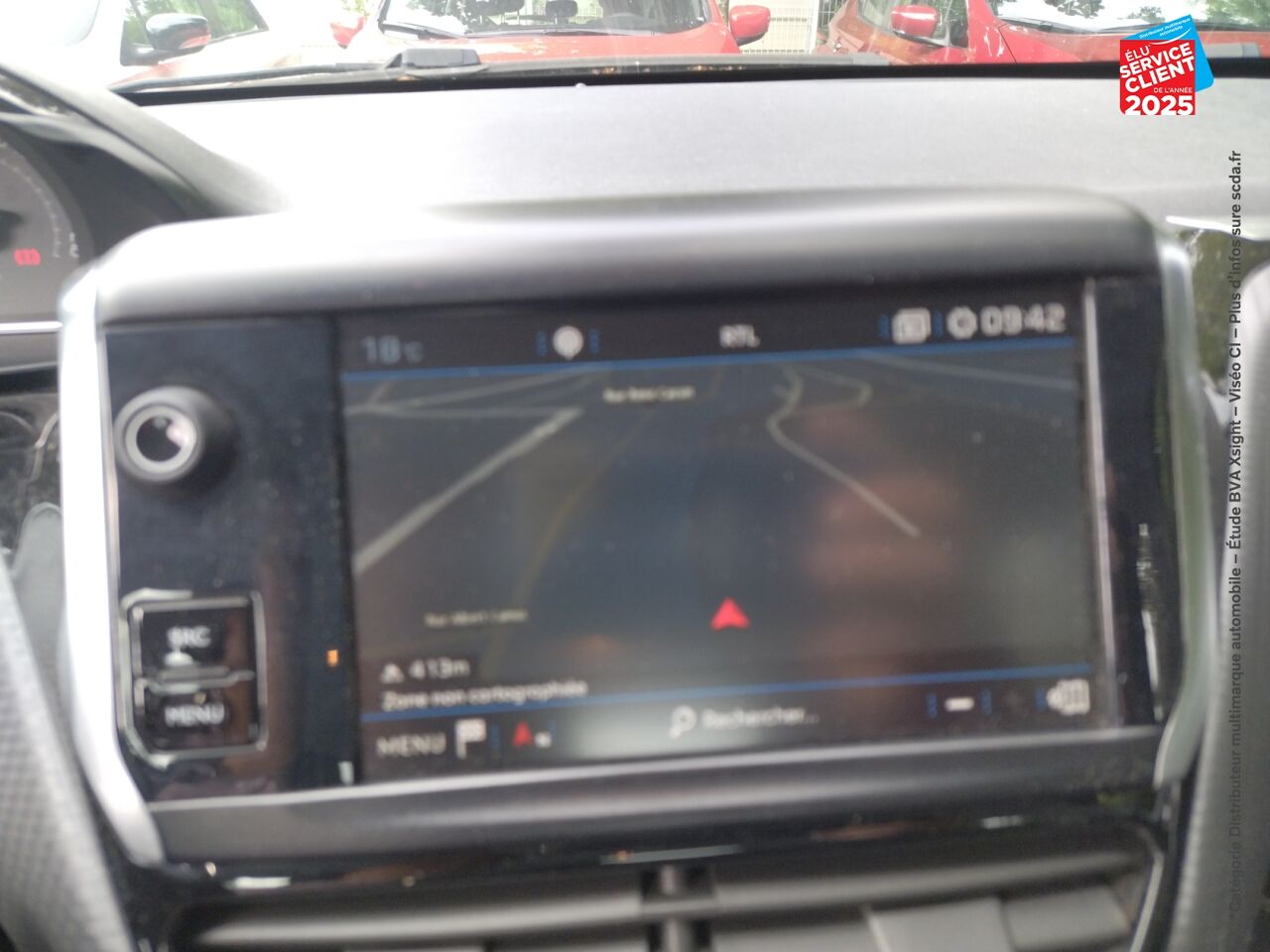 Véhicule d'occasion PEUGEOT 2008 1.2 PURETECH 110CH ALLURE SS chez Dacia Mulhouse