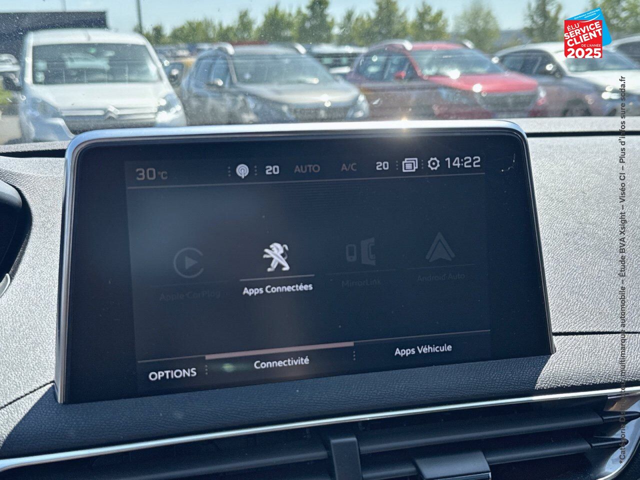 Véhicule d'occasion PEUGEOT 3008 1.2 PURETECH 130CH SS GT LINE chez Hyundai Reims