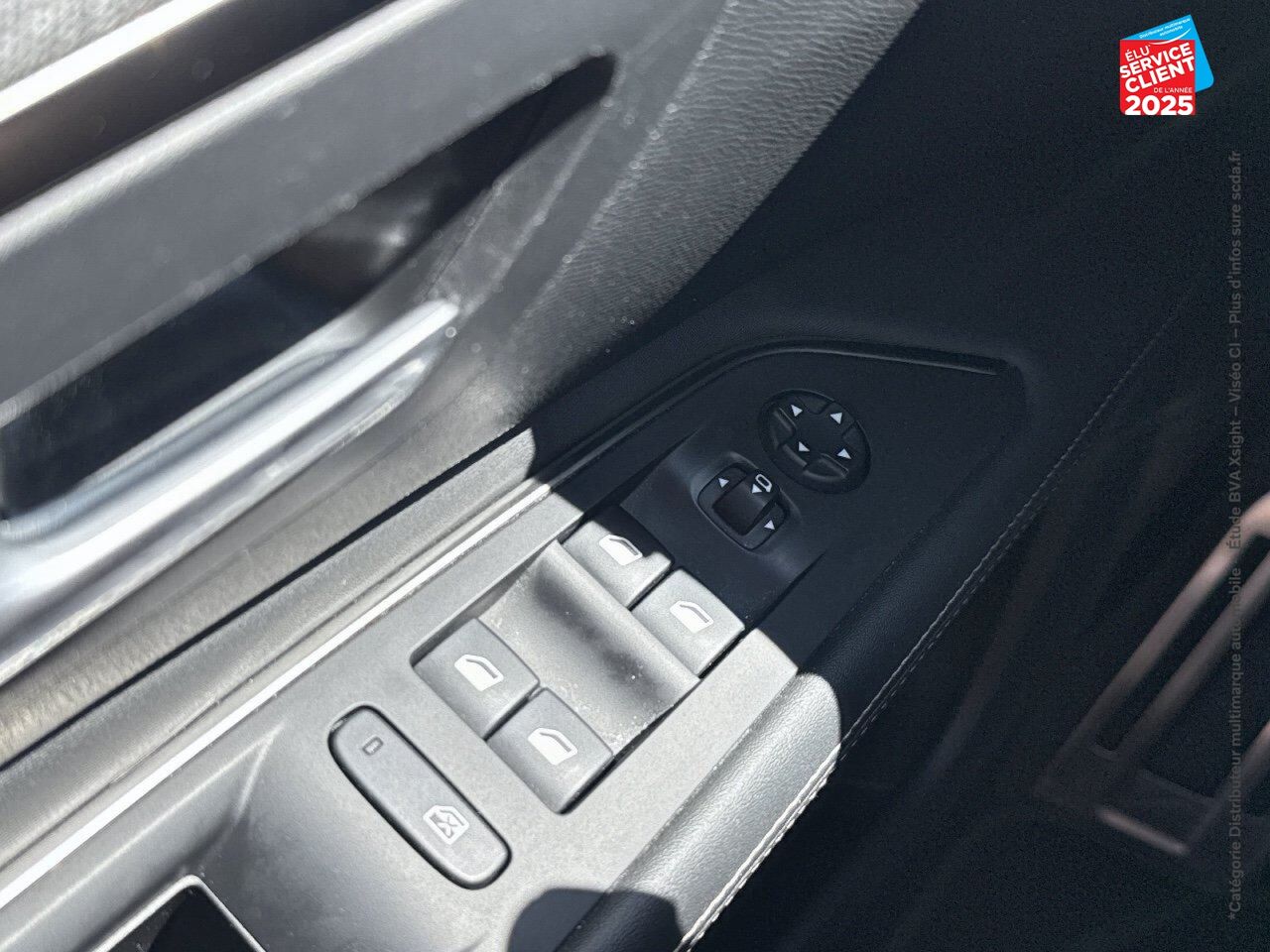 Véhicule d'occasion PEUGEOT 3008 1.2 PURETECH 130CH SS GT LINE chez Hyundai Reims