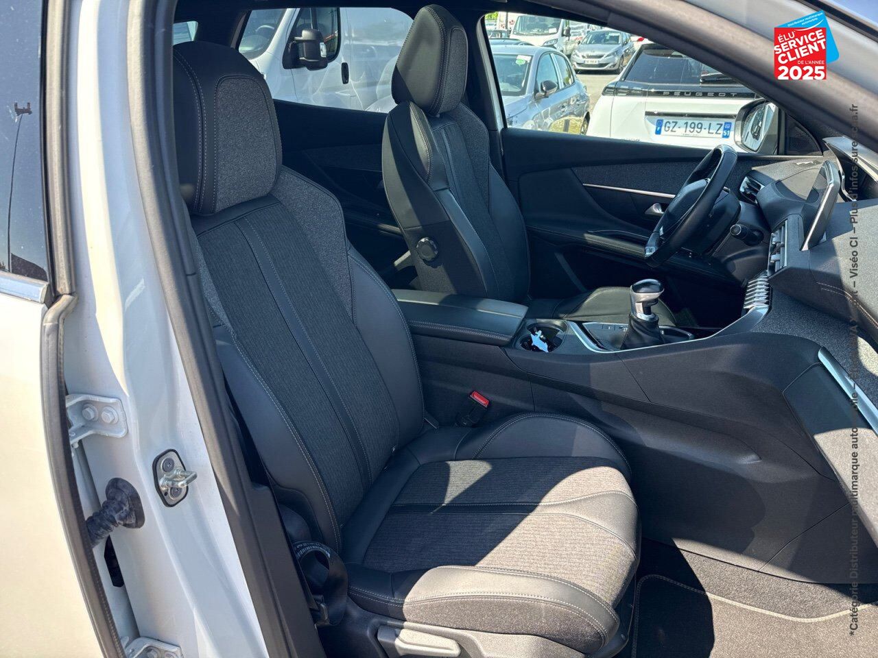 Véhicule d'occasion PEUGEOT 3008 1.2 PURETECH 130CH SS GT LINE chez Hyundai Reims