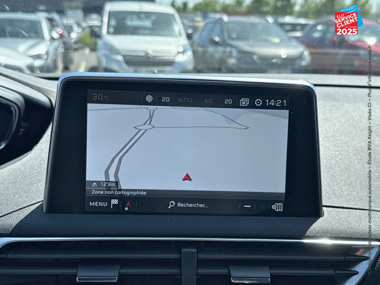 Véhicule d'occasion PEUGEOT 3008 1.2 PURETECH 130CH SS GT LINE chez Hyundai Reims