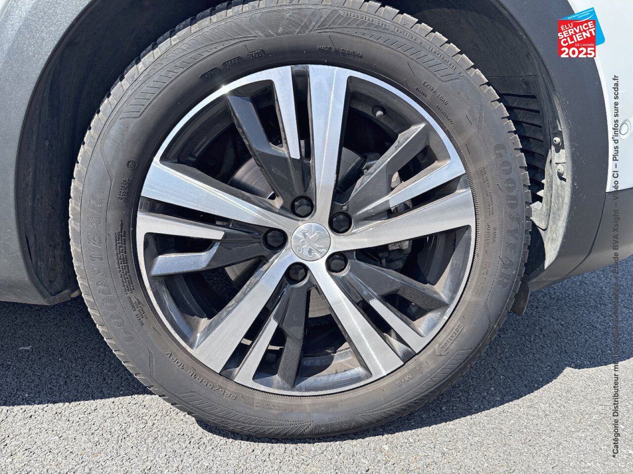 Véhicule d'occasion PEUGEOT 3008 1.2 PURETECH 130CH SS GT LINE chez Hyundai Reims