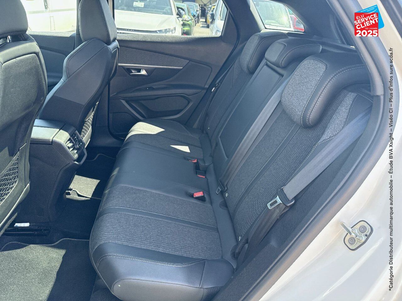 Véhicule d'occasion PEUGEOT 3008 1.2 PURETECH 130CH SS GT LINE chez Hyundai Reims