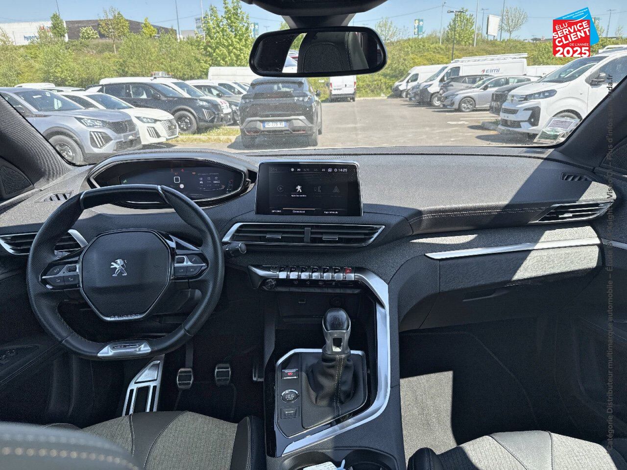 Véhicule d'occasion PEUGEOT 3008 1.2 PURETECH 130CH SS GT LINE chez Hyundai Reims