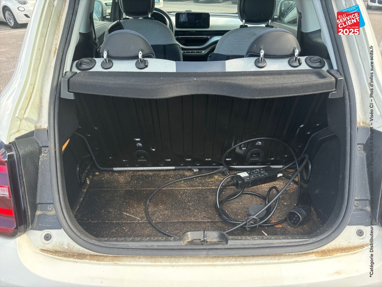 Véhicule d'occasion FIAT 500 E 118CH ICONE chez Fiat Besançon