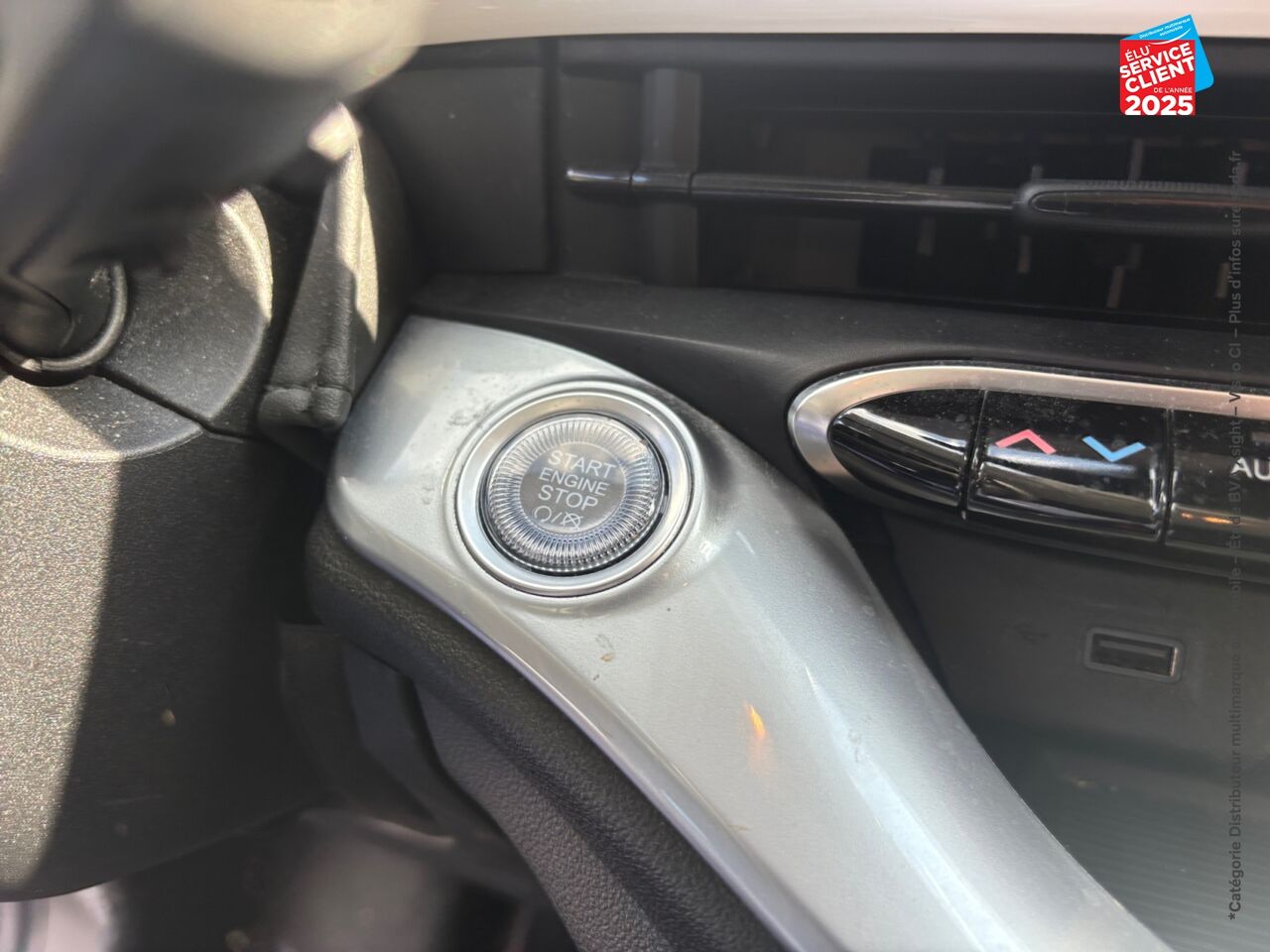 Véhicule d'occasion FIAT 500 E 118CH ICONE chez Fiat Besançon