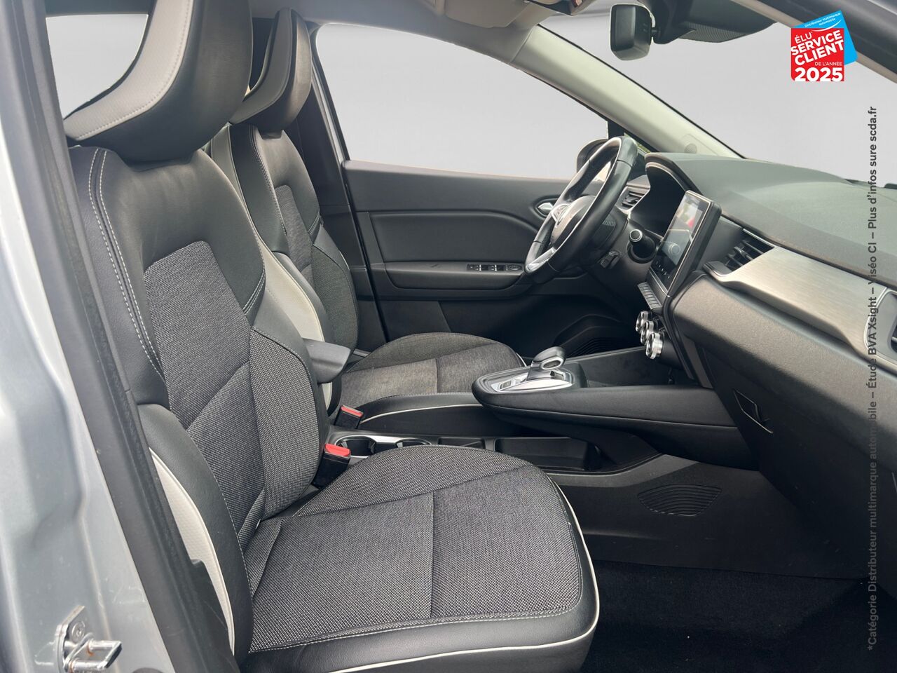 Véhicule d'occasion RENAULT CAPTUR 1.6 E-TECH PLUG-IN 160CH INTENS chez HESS Automobile