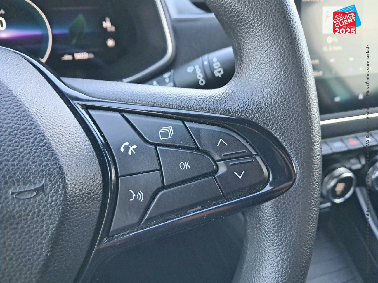 Véhicule d'occasion RENAULT ZOE LIFE CHARGE NORMALE R110 CARPLAY chez Renault Sélestat