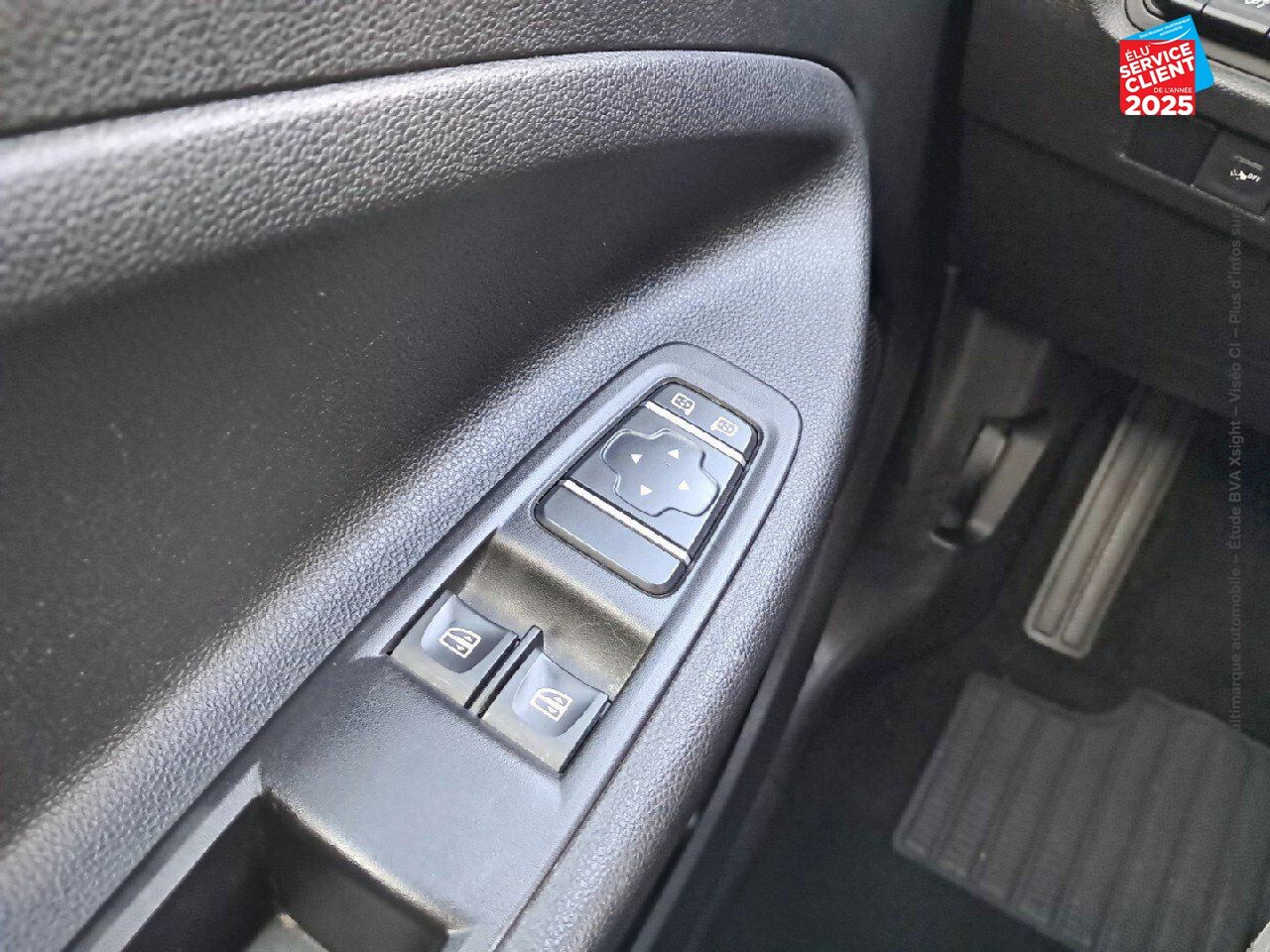 Véhicule d'occasion RENAULT ZOE LIFE CHARGE NORMALE R110 CARPLAY chez Renault Sélestat
