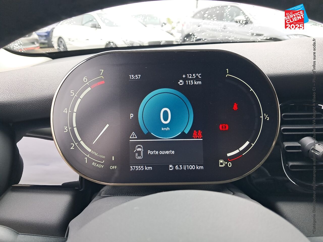 Véhicule d'occasion MINI MINI ONE 102CH EDITION CAMDEN BVA7 TPANO GPS chez Renault Colmar