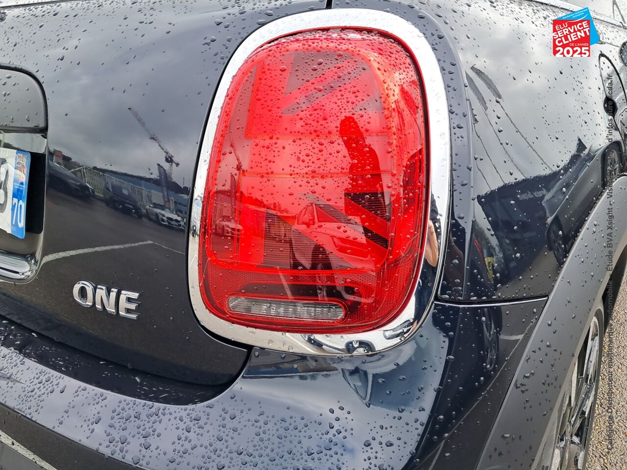 Véhicule d'occasion MINI MINI ONE 102CH EDITION CAMDEN BVA7 TPANO GPS chez Renault Colmar