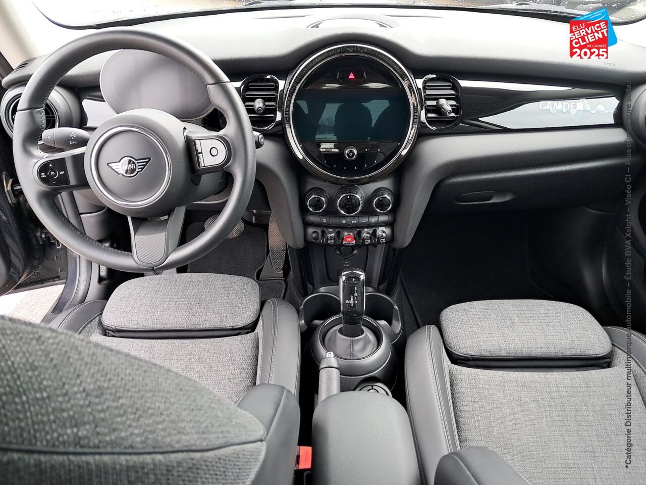 Véhicule d'occasion MINI MINI ONE 102CH EDITION CAMDEN BVA7 TPANO GPS chez Renault Colmar