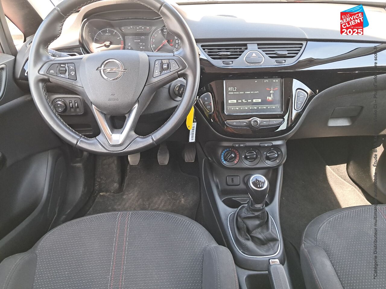 Véhicule d'occasion OPEL CORSA 1.4 90CH DESIGN 120 ANS START/STOP 5P CAMERA chez Renault Colmar