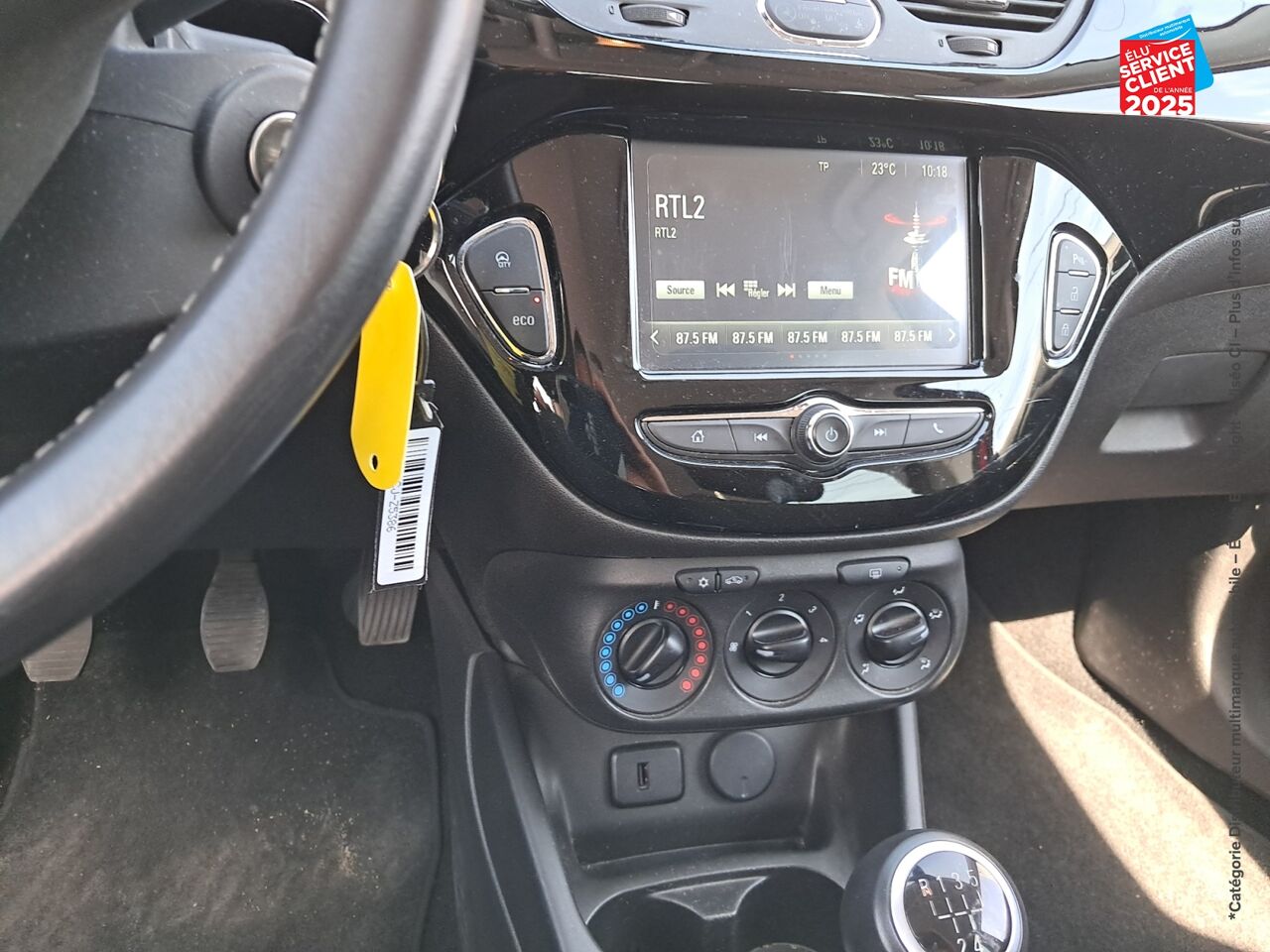 Véhicule d'occasion OPEL CORSA 1.4 90CH DESIGN 120 ANS START/STOP 5P CAMERA chez Renault Colmar