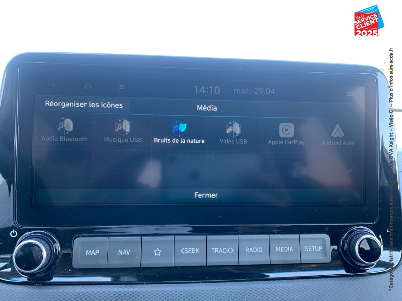 Véhicule d'occasion HYUNDAI KONA 1.6 CRDI 136CH HYBRID 48V CREATIVE GPS CAMERA HUD chez Hyundai Chalons