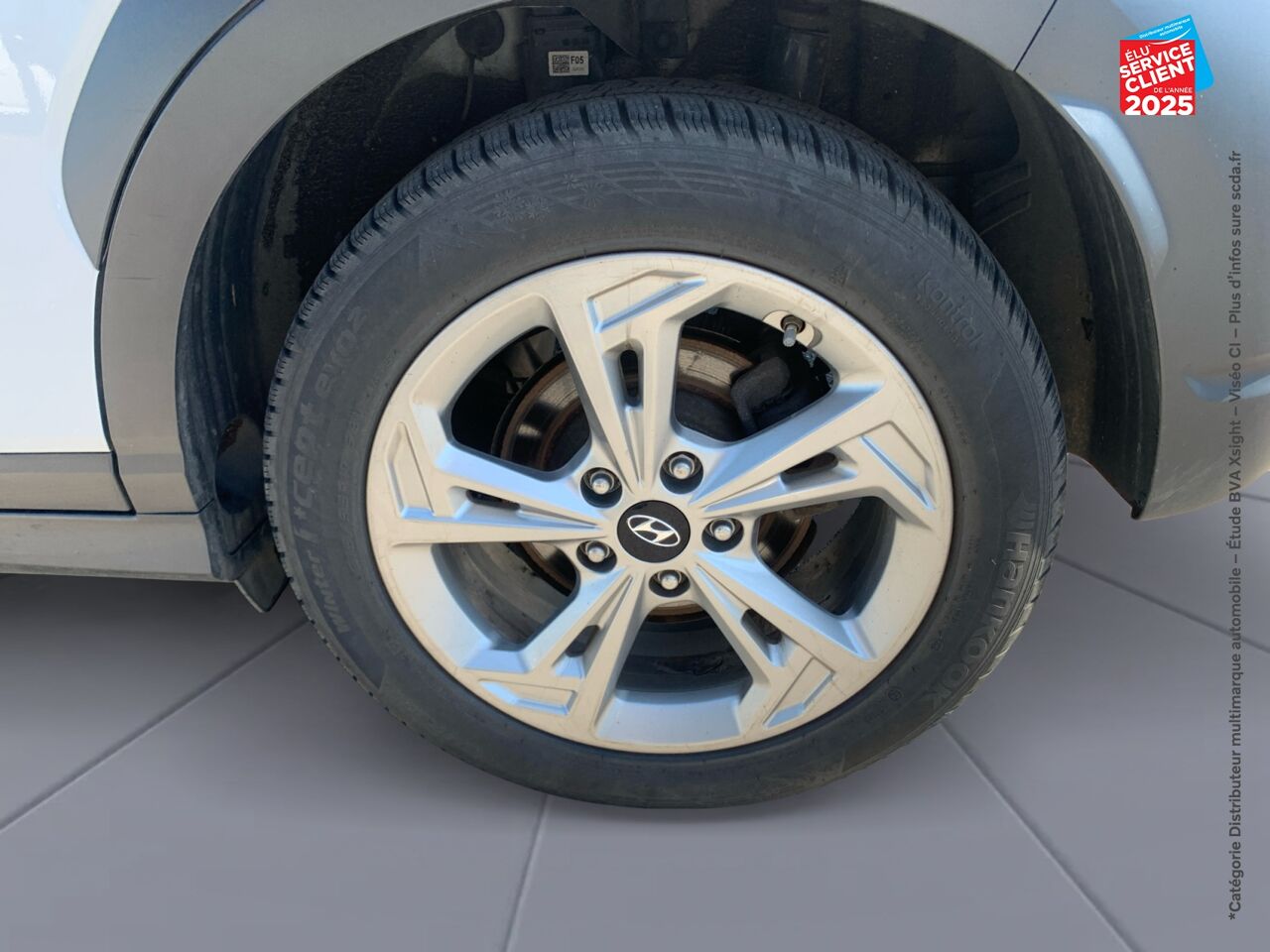 Véhicule d'occasion HYUNDAI KONA 1.6 CRDI 136CH HYBRID 48V CREATIVE GPS CAMERA HUD chez Hyundai Chalons