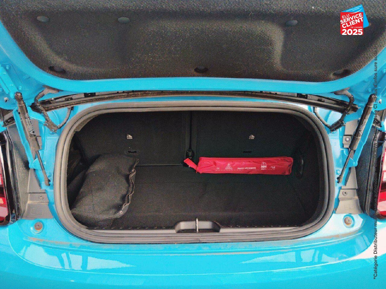 Véhicule d'occasion ABARTH 500C E 155CH SCORPIONISSIMA chez Fiat Besançon