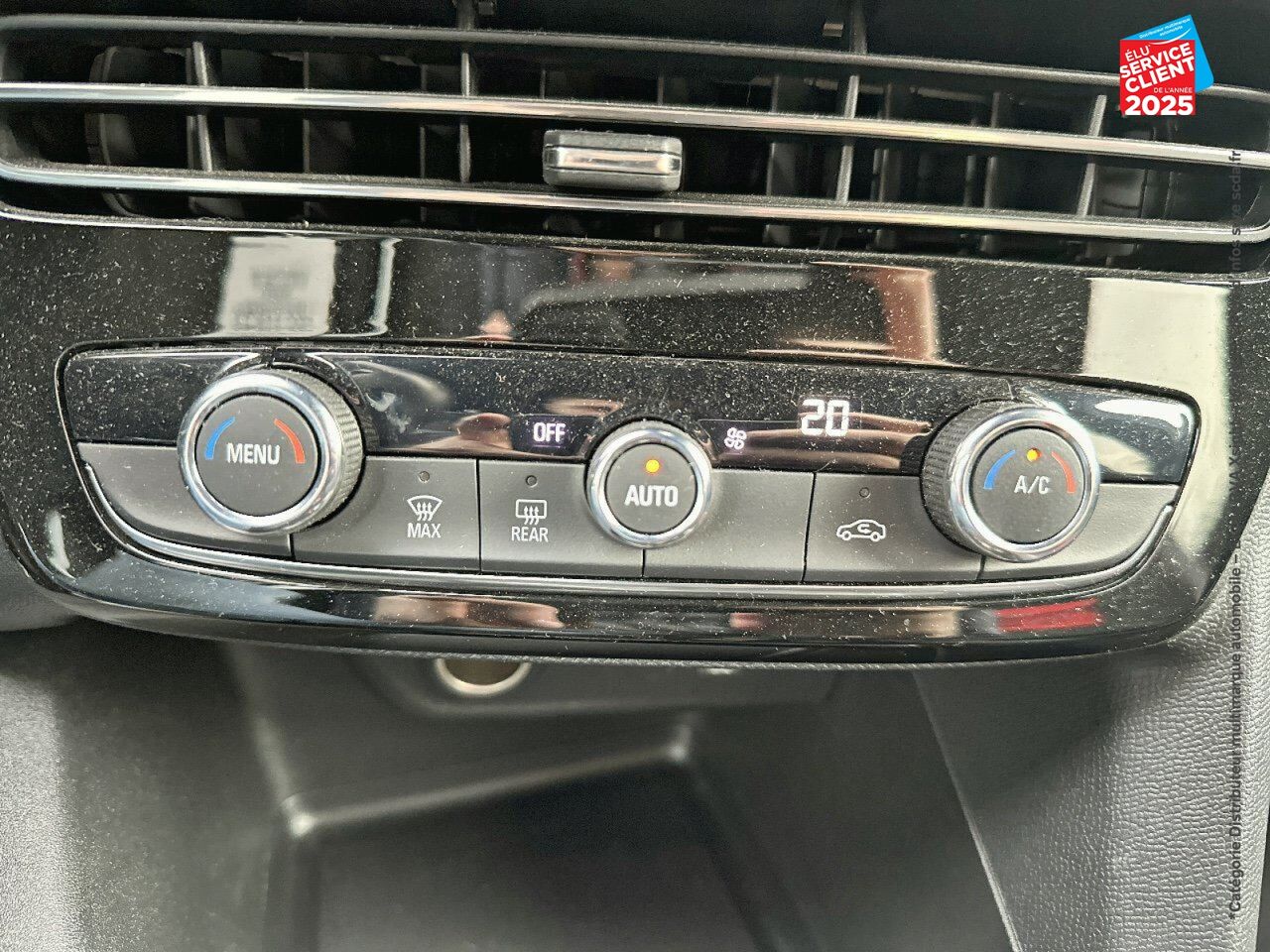 Véhicule d'occasion OPEL MOKKA 1.2 TURBO 130CH GS LINE BVA8 chez Opel Saint-Dizier