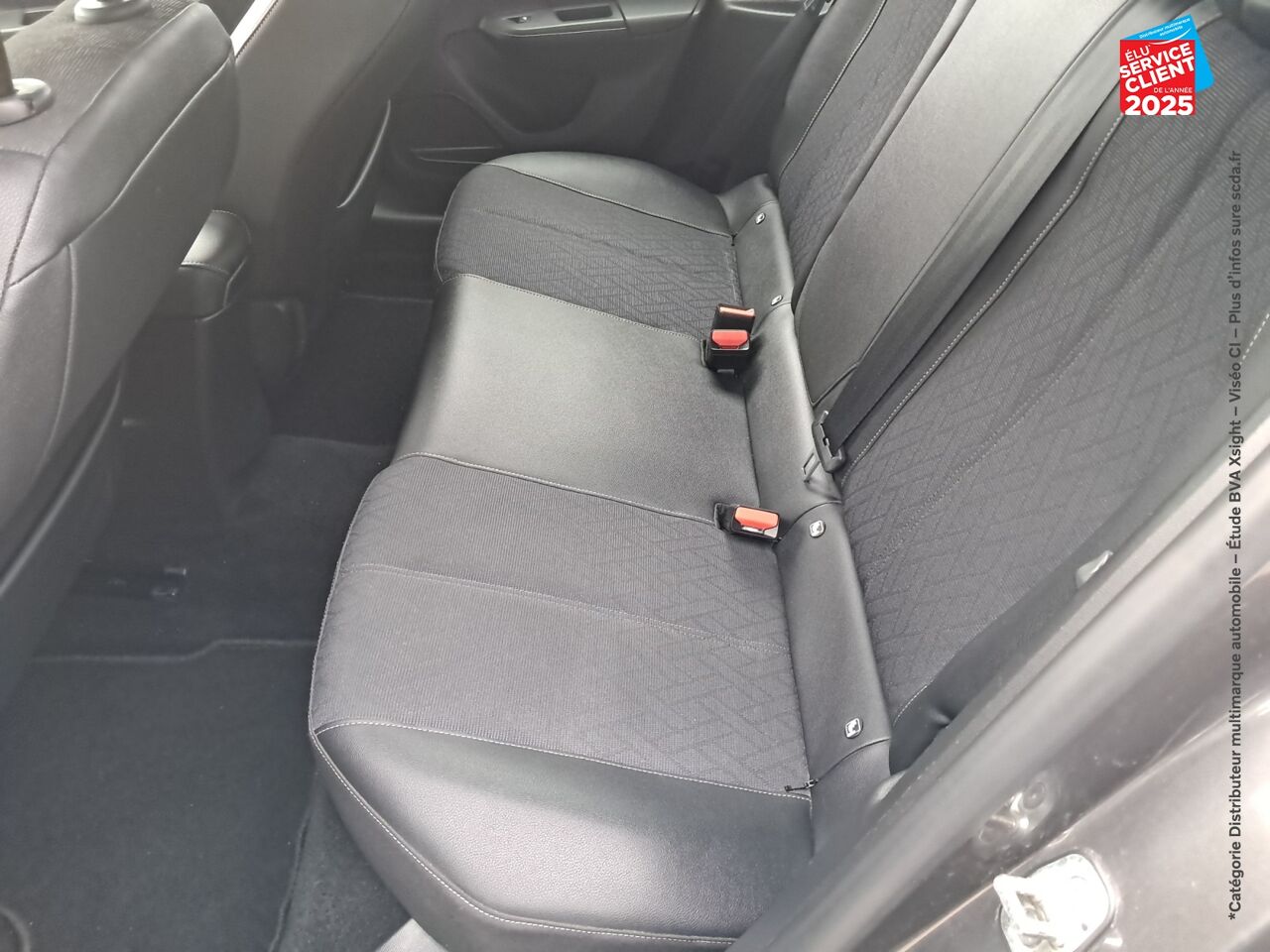Véhicule d'occasion OPEL CORSA 1.2 TURBO 100CH ELEGANCE BVA CARPLAY chez Opel Bar le Duc