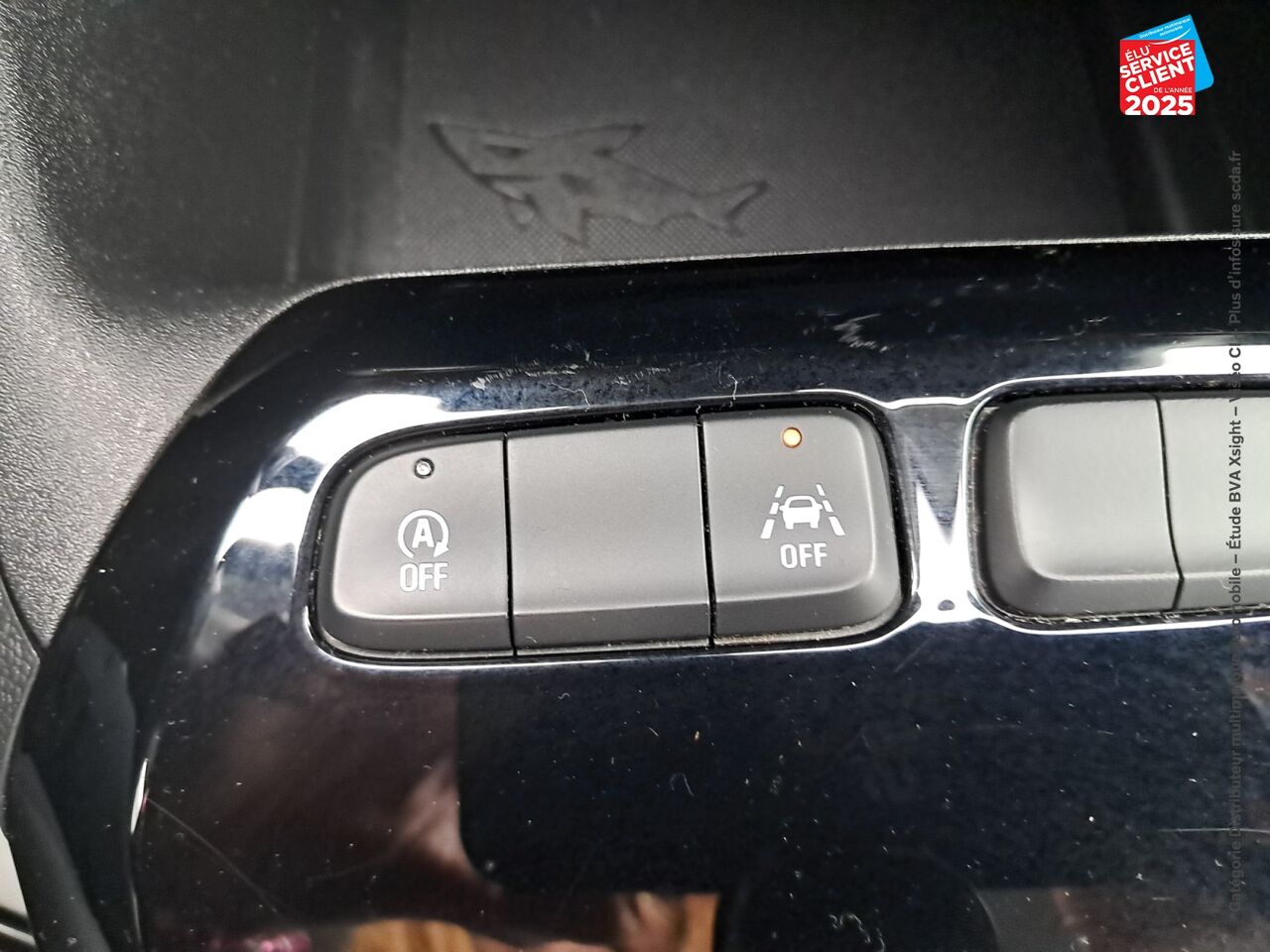 Véhicule d'occasion OPEL CORSA 1.2 TURBO 100CH ELEGANCE BVA CARPLAY chez Opel Bar le Duc