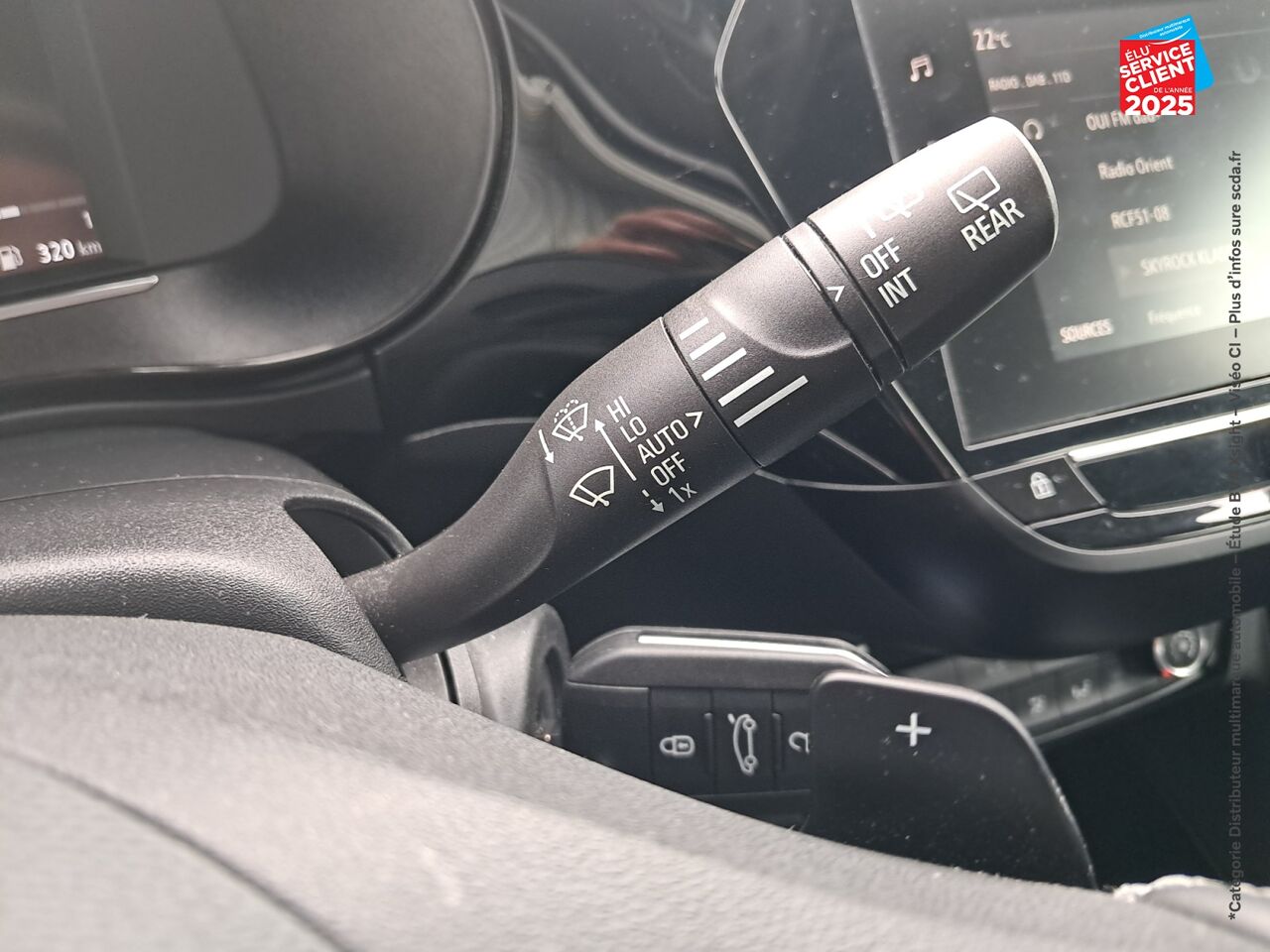 Véhicule d'occasion OPEL CORSA 1.2 TURBO 100CH ELEGANCE BVA CARPLAY chez Opel Bar le Duc