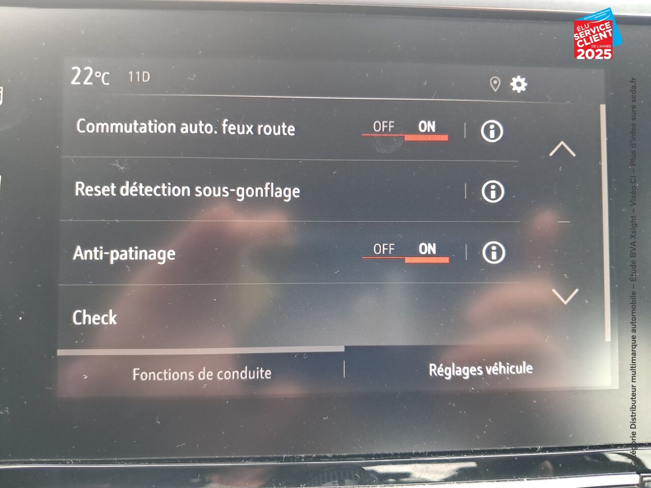 Véhicule d'occasion OPEL CORSA 1.2 TURBO 100CH ELEGANCE BVA CARPLAY chez Opel Bar le Duc