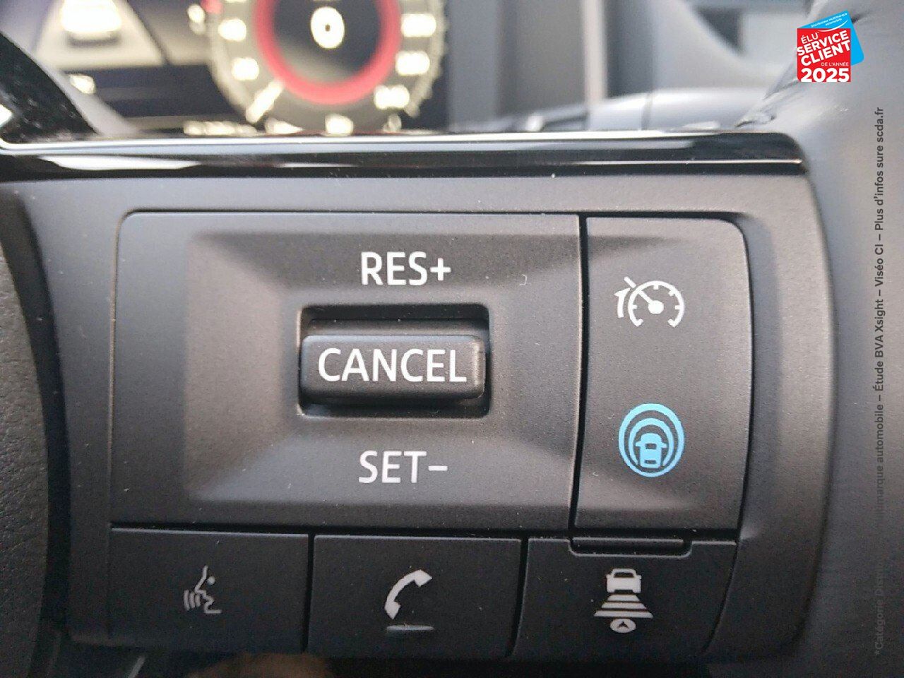 Véhicule d'occasion NISSAN X-TRAIL E-POWER 204CH N-CONNECTA chez Renault Sélestat