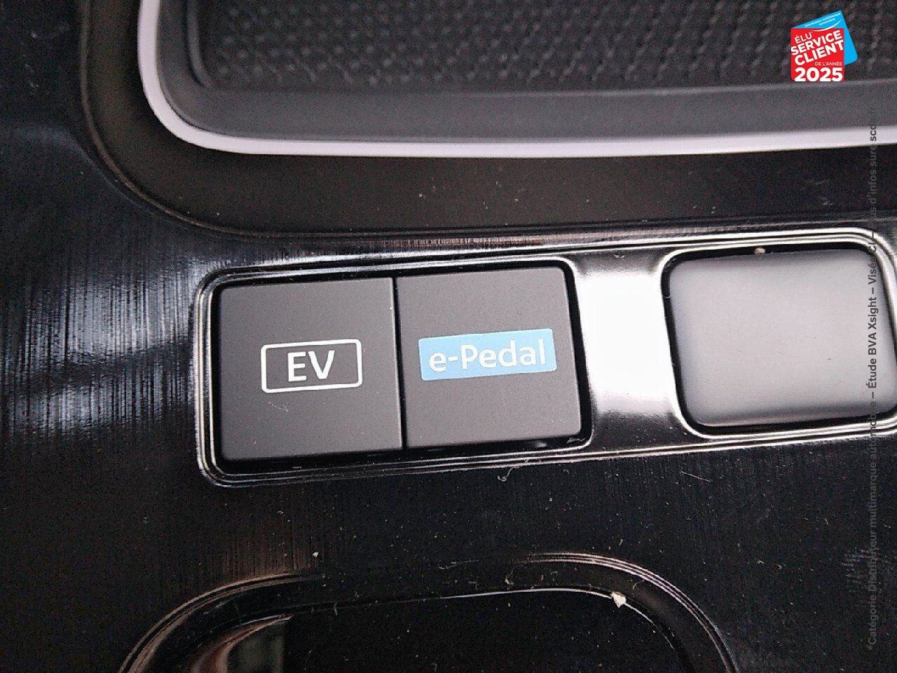 Véhicule d'occasion NISSAN X-TRAIL E-POWER 204CH N-CONNECTA chez Renault Sélestat