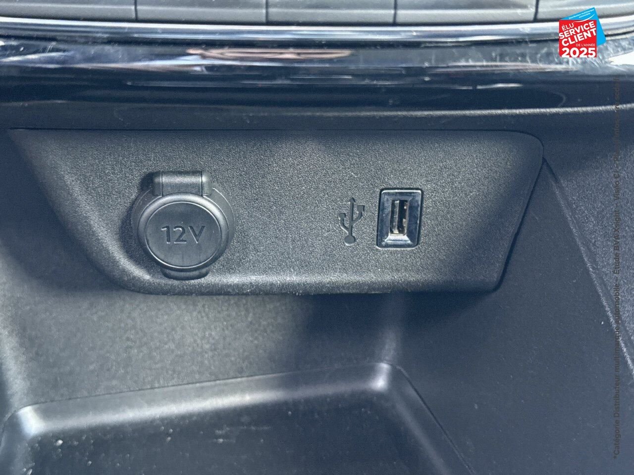 Véhicule d'occasion OPEL CORSA CORSA-E 136CH EDITION chez Dacia Belfort