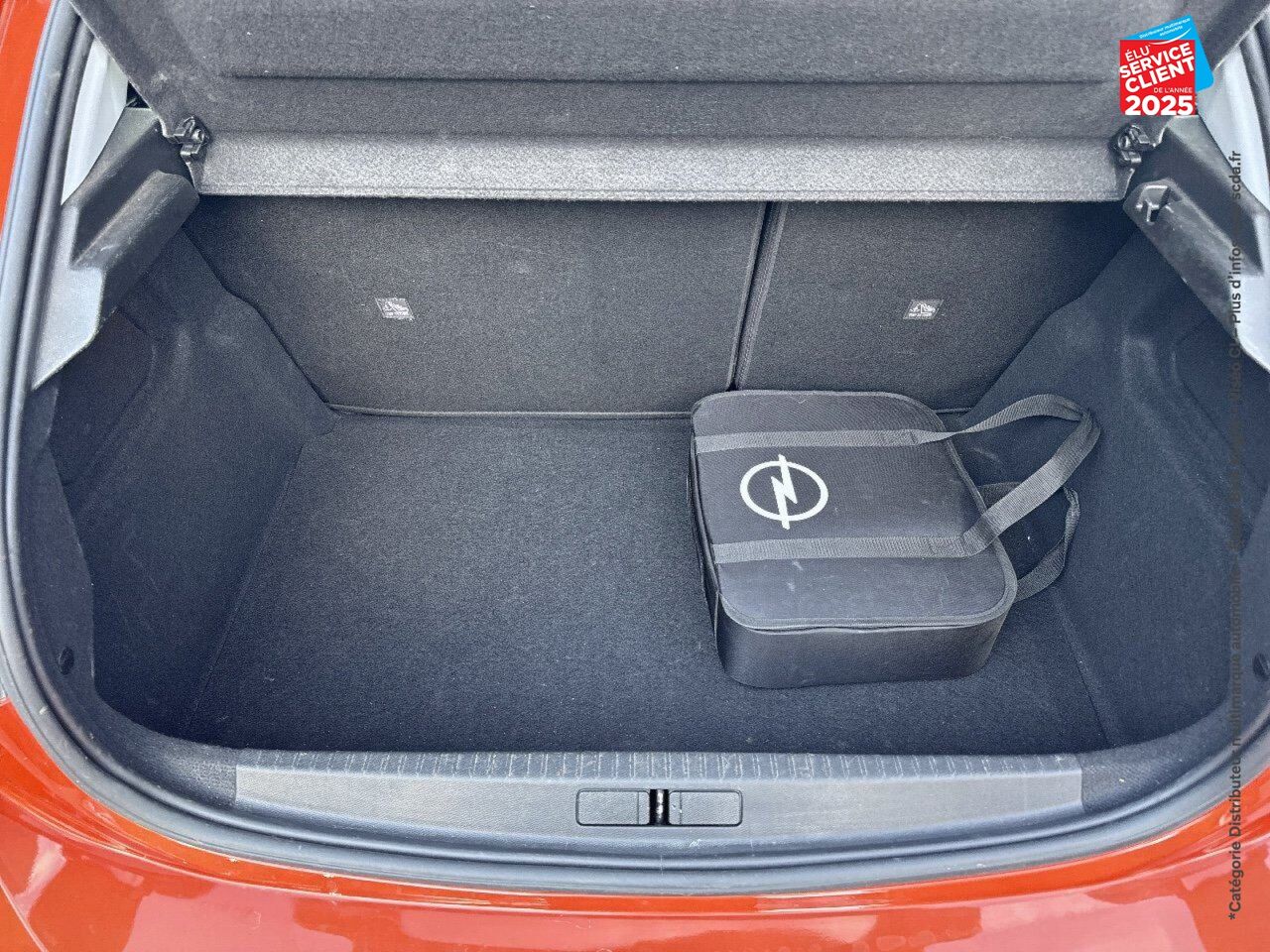 Véhicule d'occasion OPEL CORSA CORSA-E 136CH EDITION chez Dacia Belfort
