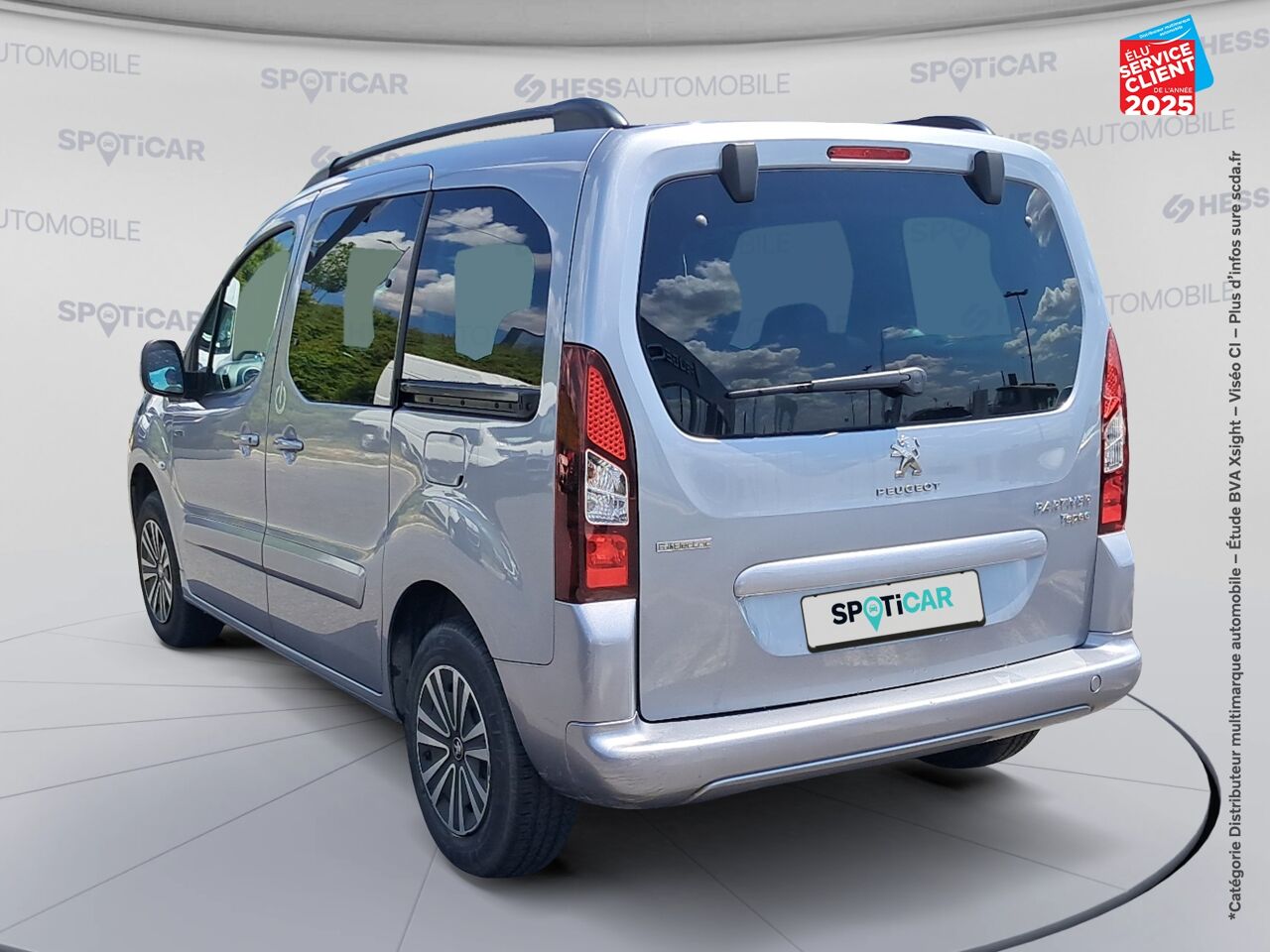 Véhicule d'occasion PEUGEOT PARTNER TEPEE E-ACTIVE chez Toyota Sarreguemines