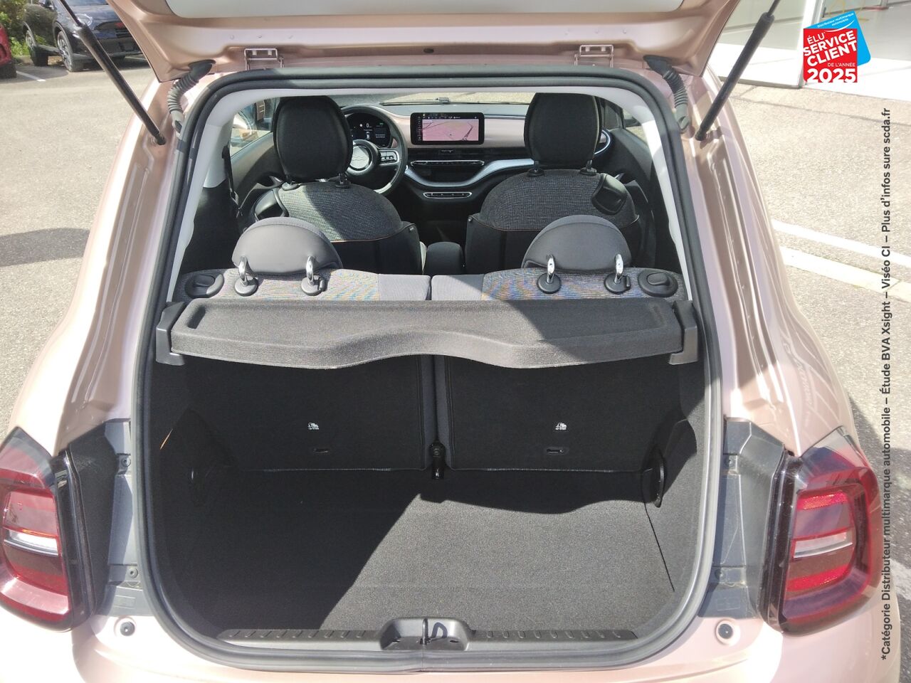 Véhicule d'occasion FIAT 500 E 95CH ICONE chez Hyundai Epernay