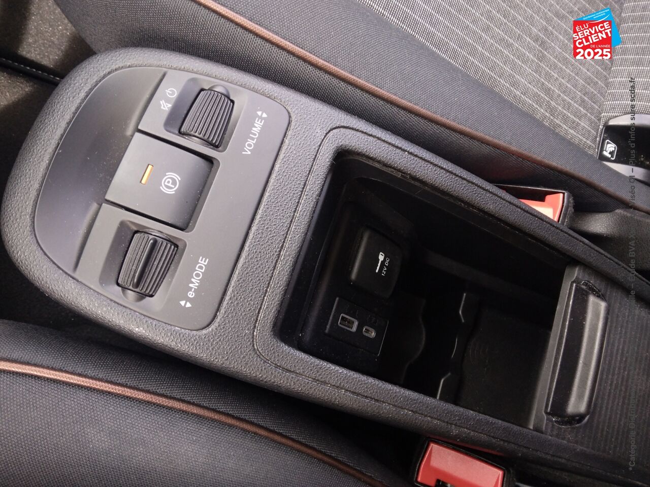 Véhicule d'occasion FIAT 500 E 95CH ICONE chez Hyundai Epernay