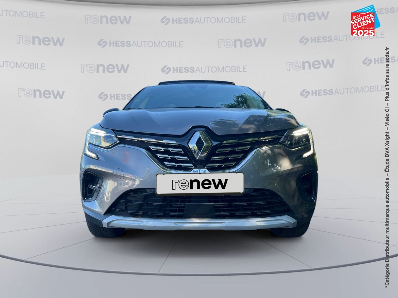 Véhicule d'occasion RENAULT CAPTUR 1.6 E-TECH HYBRIDE INITIALE PARIS -21 chez Renault Saint-Louis