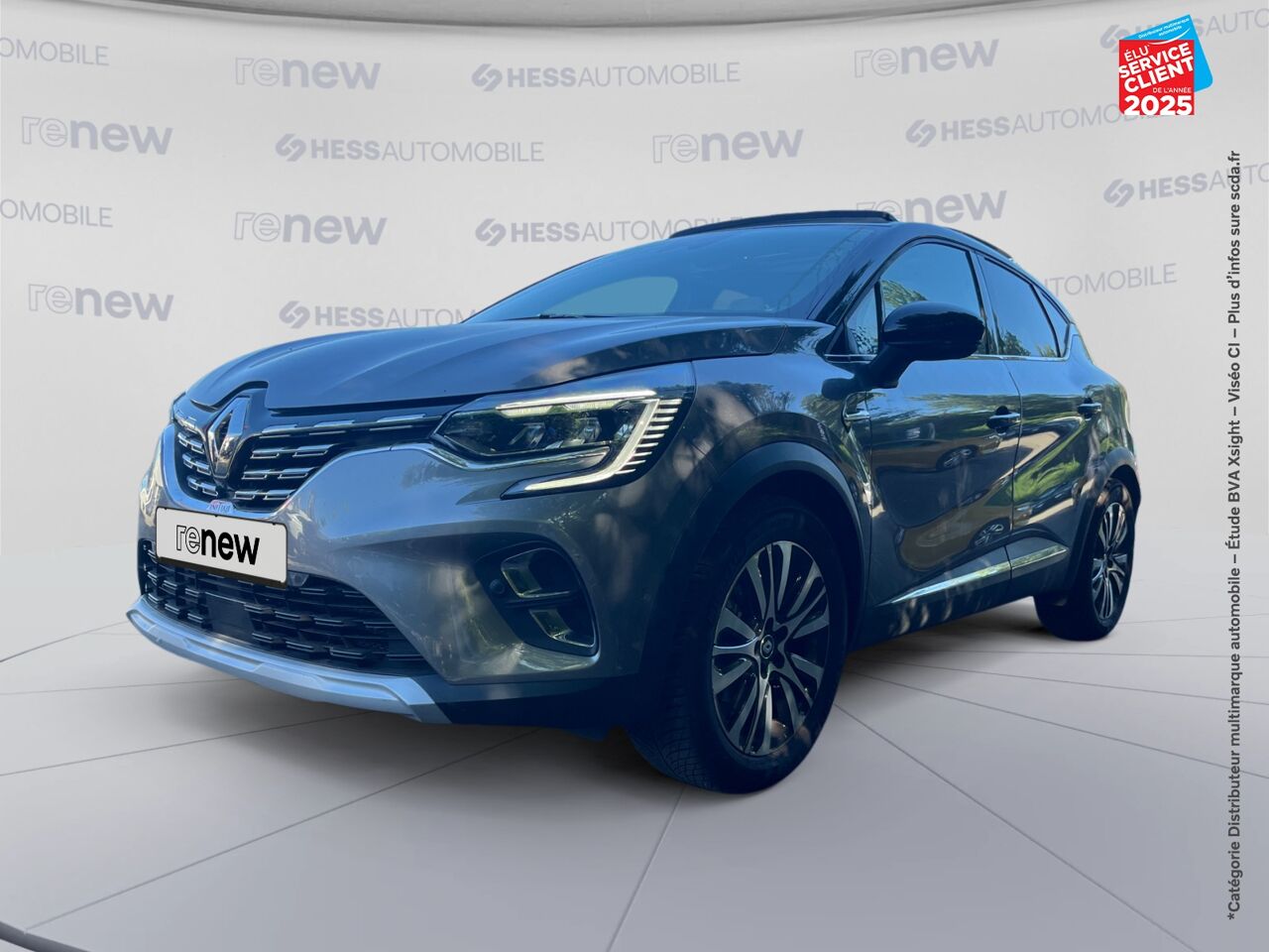 Véhicule d'occasion RENAULT CAPTUR 1.6 E-TECH HYBRIDE INITIALE PARIS -21 chez Renault Saint-Louis