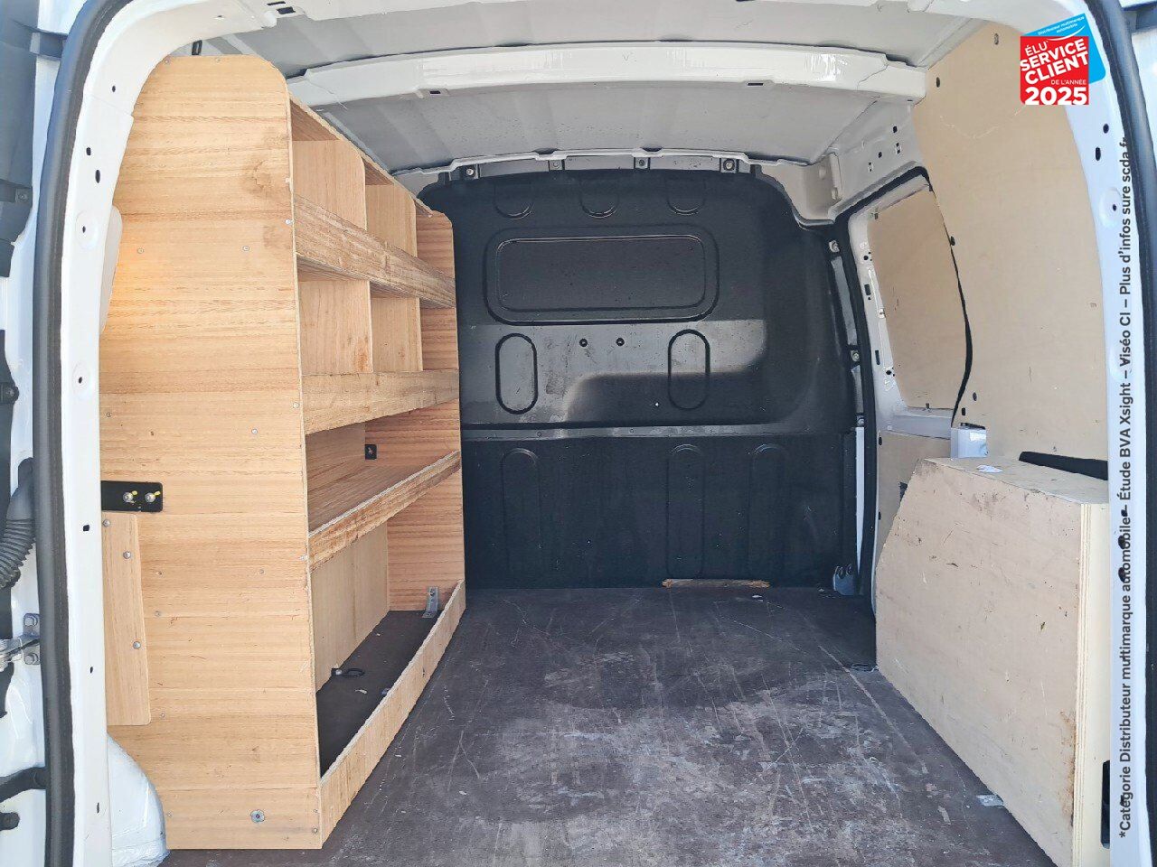 Véhicule d'occasion RENAULT KANGOO EXPRESS 1.5 BLUE DCI 80CH GRAND CONFORT 5CV chez Dacia Saint-Louis
