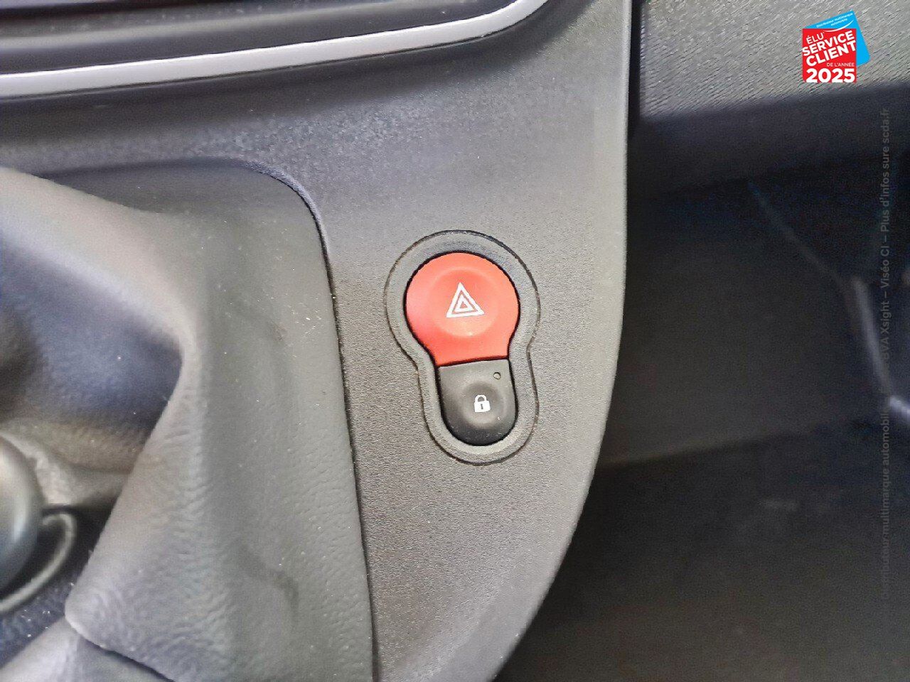 Véhicule d'occasion RENAULT KANGOO EXPRESS 1.5 BLUE DCI 80CH GRAND CONFORT 5CV chez Dacia Saint-Louis