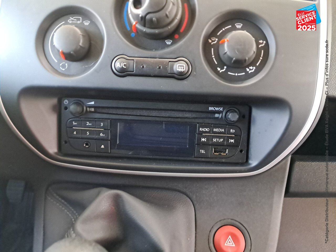 Véhicule d'occasion RENAULT KANGOO EXPRESS 1.5 BLUE DCI 80CH GRAND CONFORT 5CV chez Dacia Saint-Louis