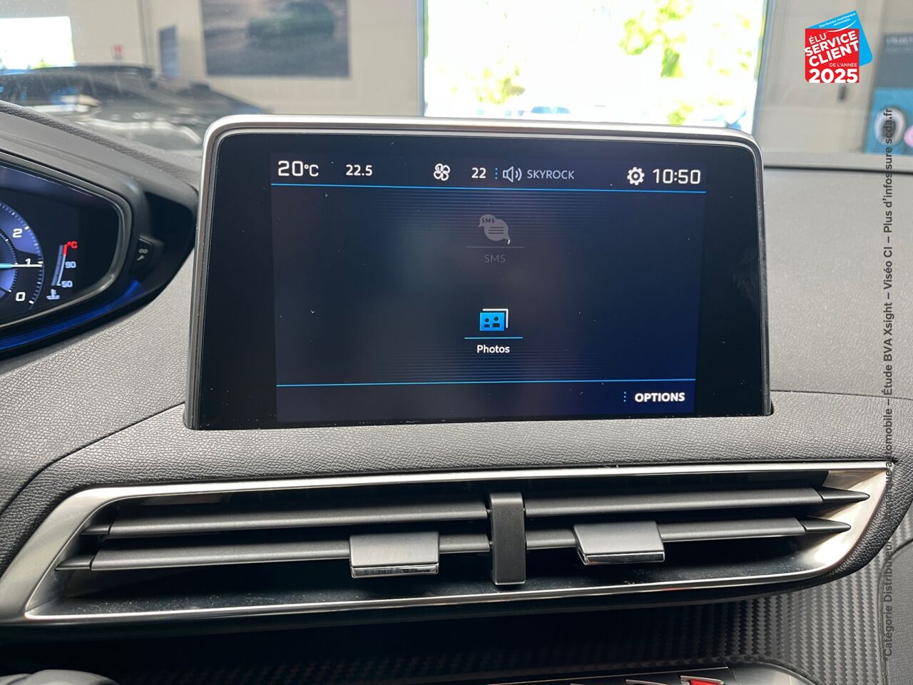 Véhicule d'occasion PEUGEOT 3008 1.2 PURETECH 130CH ACTIVE S/S GPS chez Hyundai Epernay