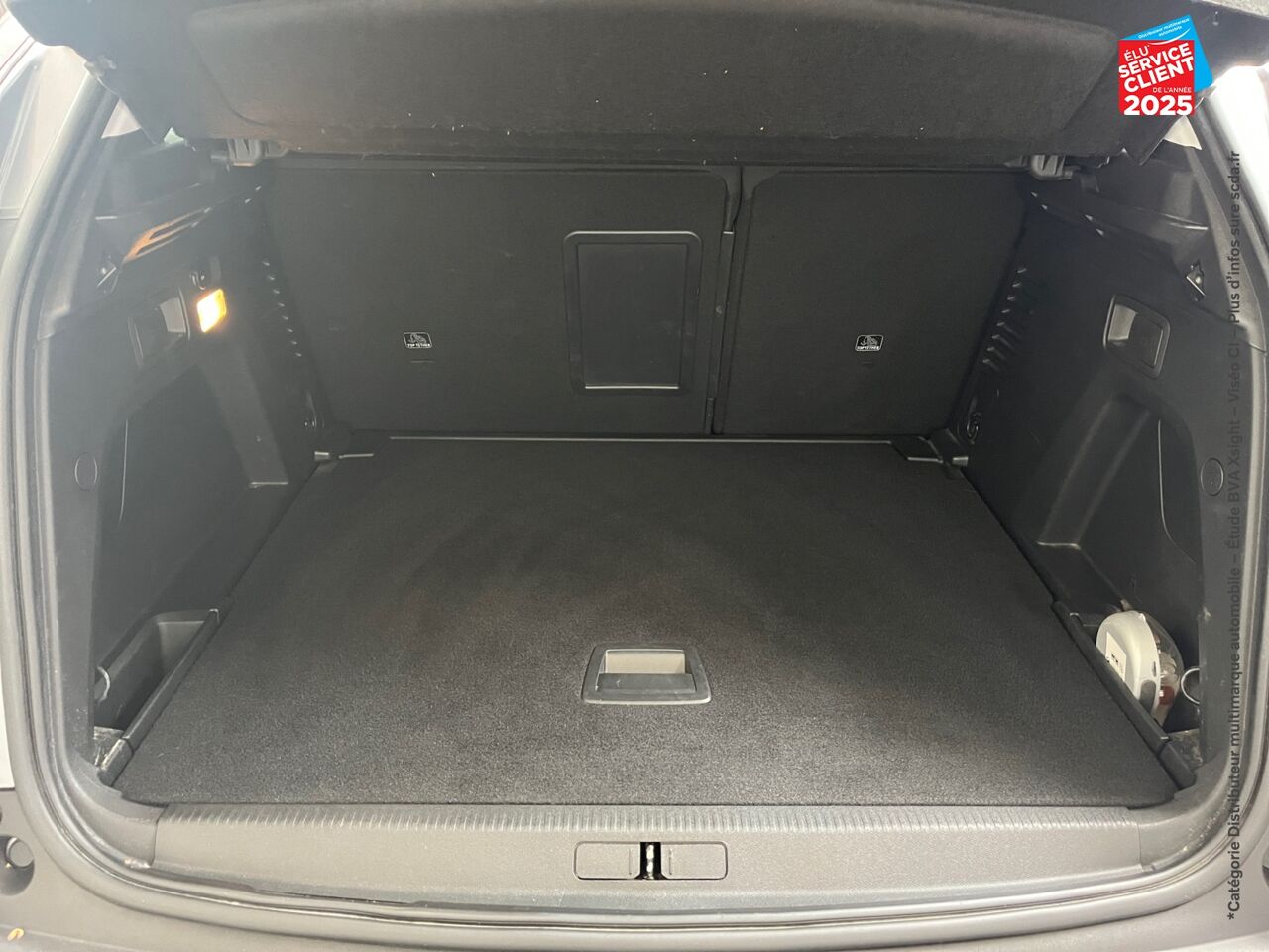 Véhicule d'occasion PEUGEOT 3008 1.2 PURETECH 130CH ACTIVE S/S GPS chez Hyundai Epernay