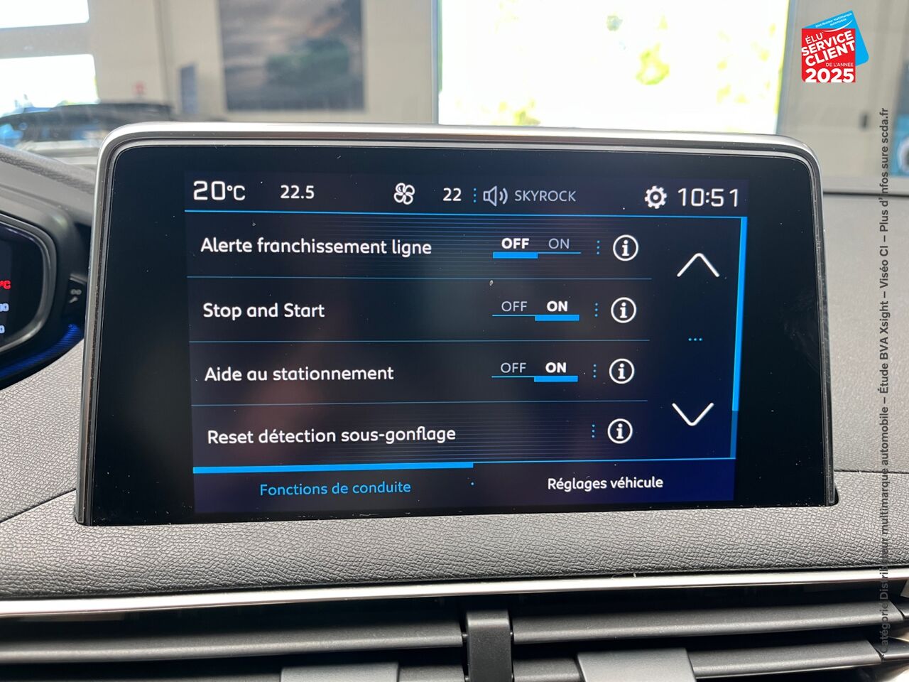 Véhicule d'occasion PEUGEOT 3008 1.2 PURETECH 130CH ACTIVE S/S GPS chez Hyundai Epernay